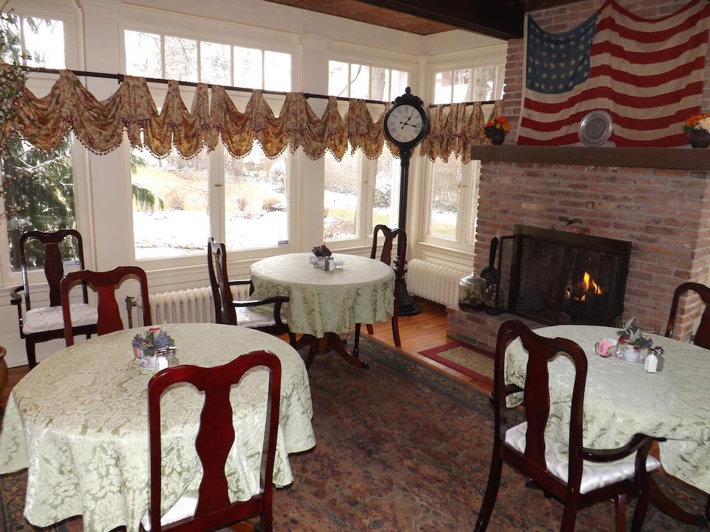 The Patriot House Annville Exterior foto