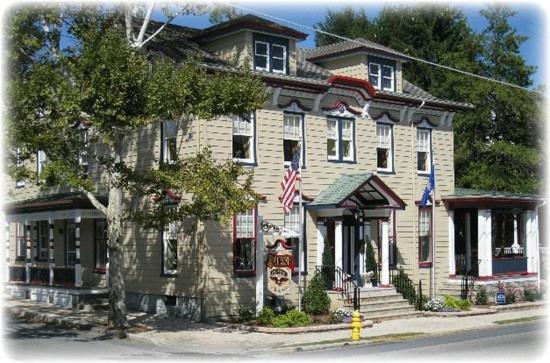 The Patriot House Annville Exterior foto